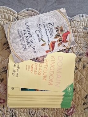 Science Learning Flash Cards - Yellow & Green Biology Set